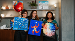 Offrir un cadeau créatif avec les apéros peinture Happy Paint pour tous à l'occasion des fêtes, d'un anniversaire, de la fête des mères ou d'un team building